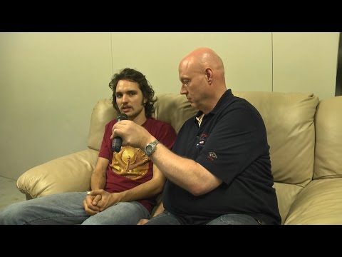 Roger Ziet Sterren - Jett Rebel