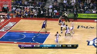 A Dynamite Dunk from Brandon Knight