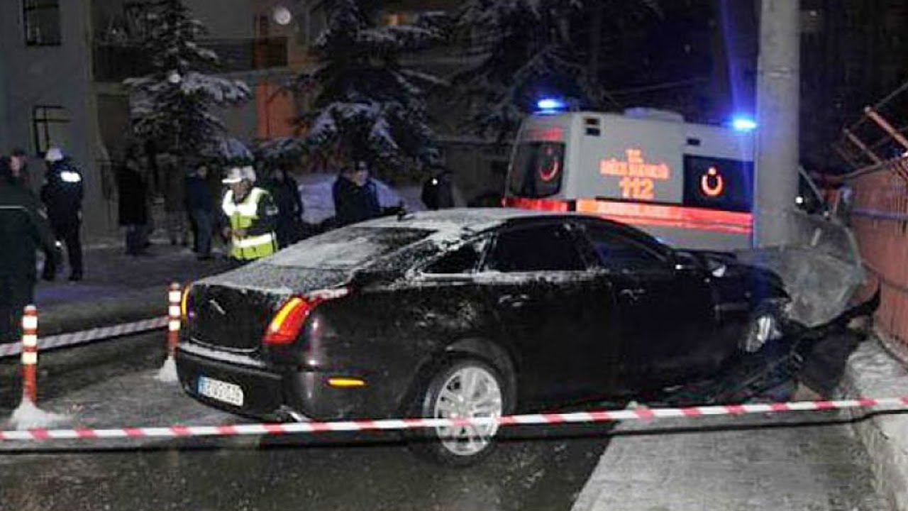 Latest Car Accident of Jaguar XJ - Road - Crash - Compilation - Traffic - 2016 - 2017 - 2018