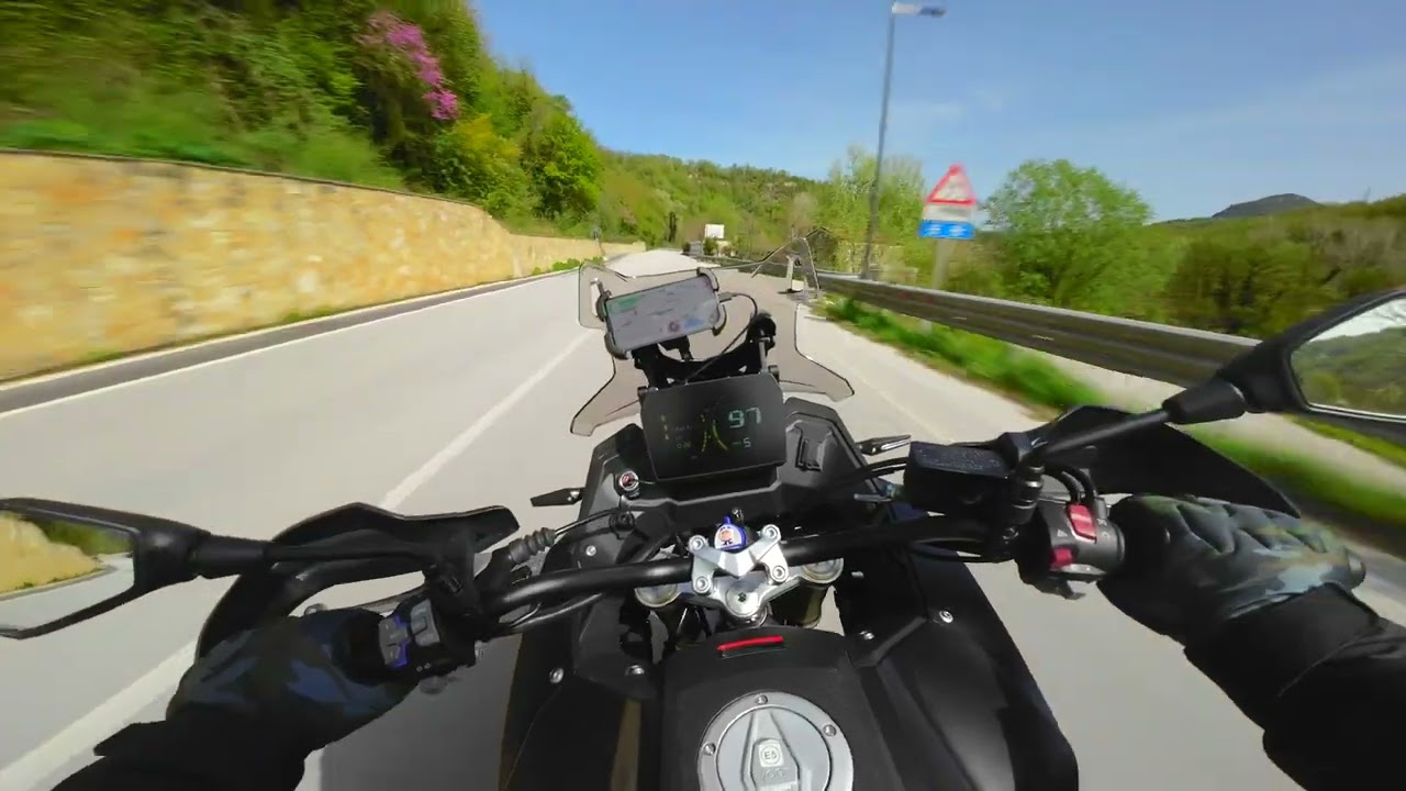 Rolling north - VOGE VALICO 625 DSX