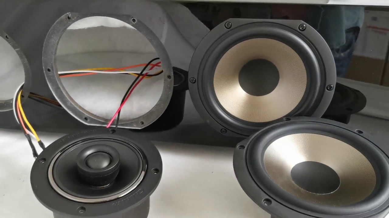 cabasse bookshelf speakers