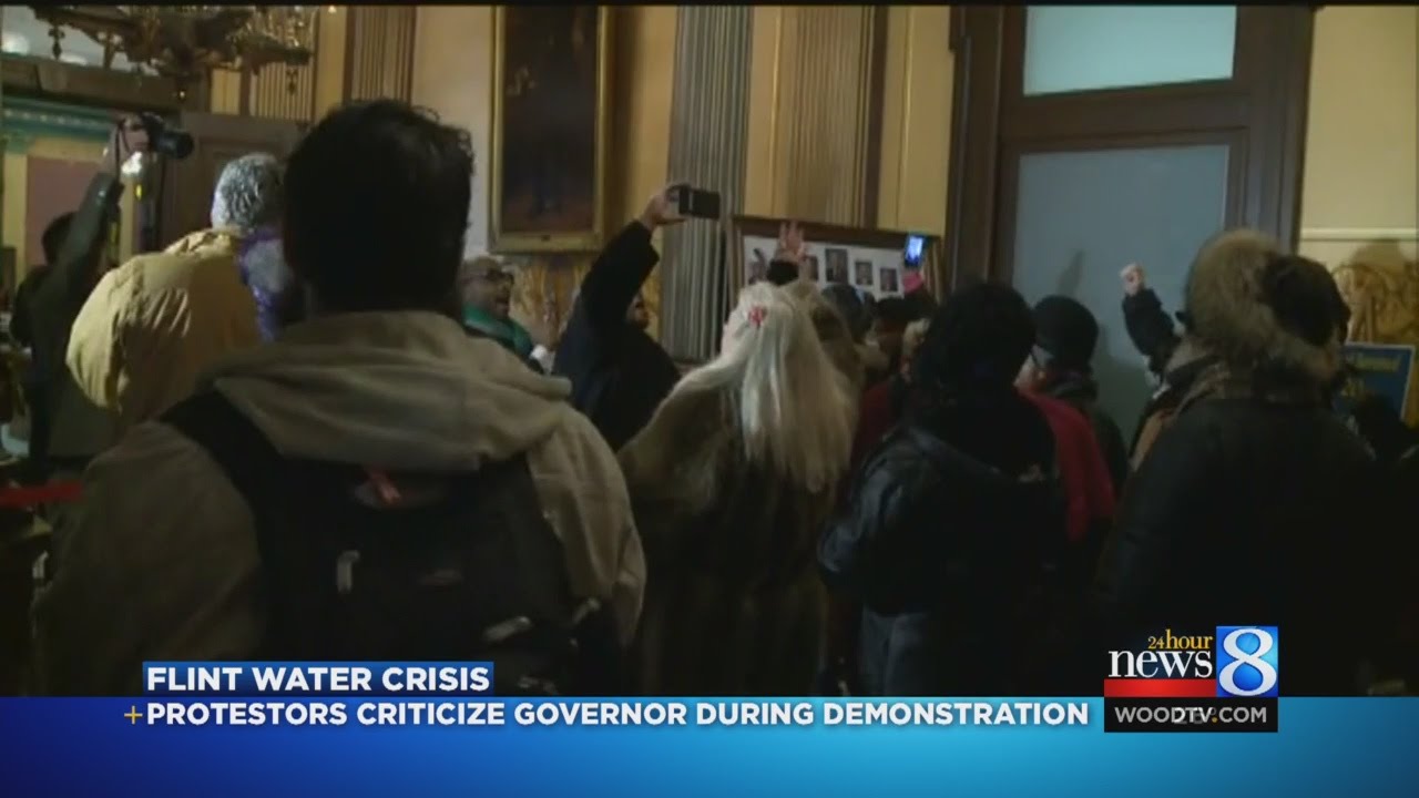 Protest over Flint water targets Gov. Snyder