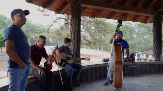 Los Potrillos de Turicato - Los hermanos Barrera - La luz de tus ojos (Música de cuerda) Acústica