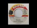 Richie Stephens - Pull Up - Pot Of Gold 7inch 200x