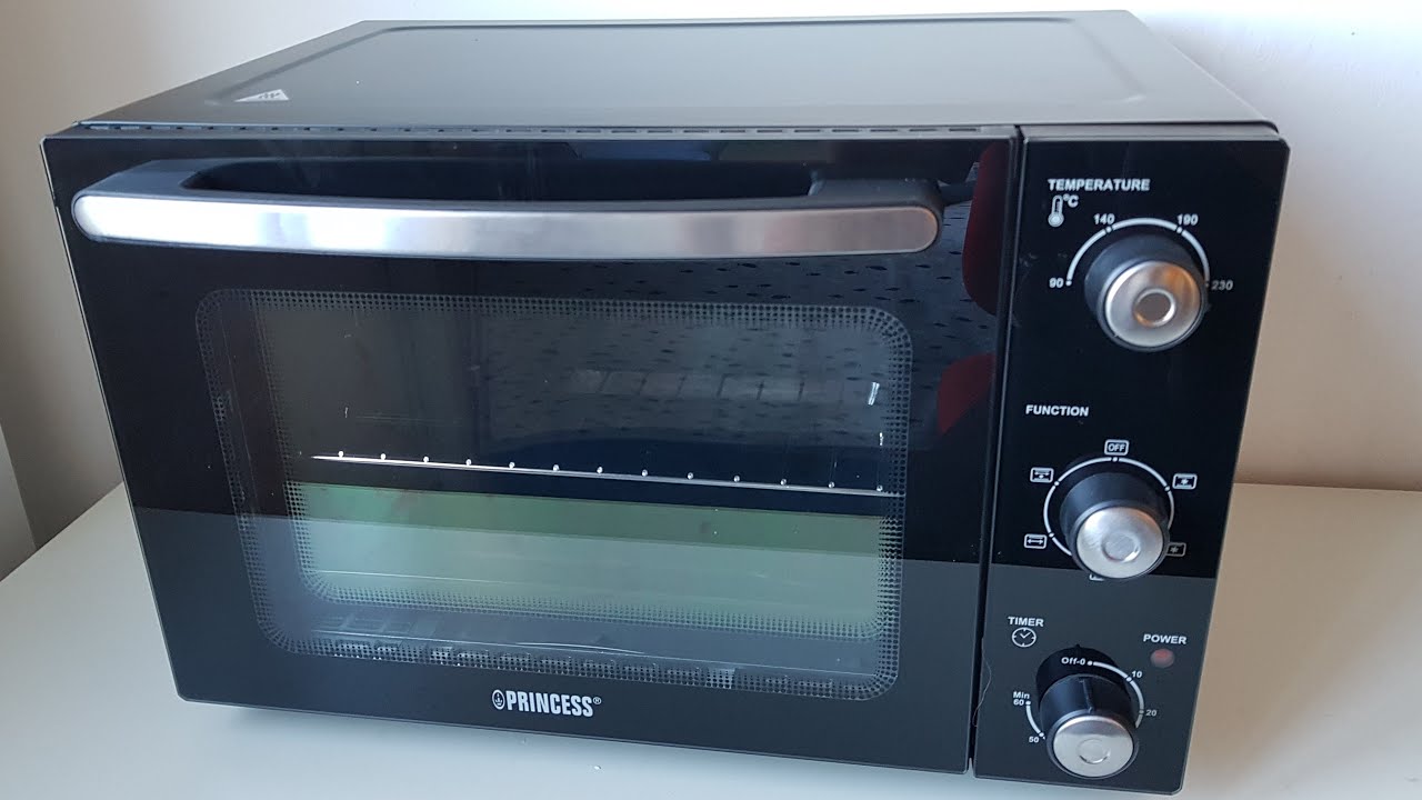 Princess Deluxe 112751 Forno Elettrico Ventilato – Capacità 32 Litri – Facile Da Pulire, 1500 W, Metallo Lega Vetro Acciaio Legato, Nero E Argento