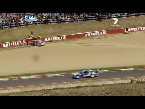 David Reynolds crashes SCA Bathurst 1000 9/8/09