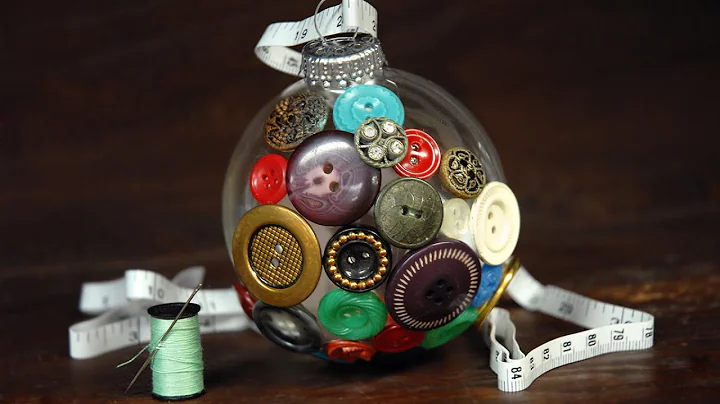 How to Make a Button Christmas Ornament