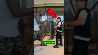 Este campeão do UFC tentou levantar Shaq 😮