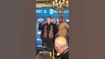Thumbnail of Oleksandr Usyk randomly started rapping during his face off with Daniel Dubois 😂