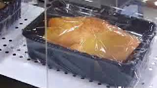Duck tray packaging in flow pack wrapper (HFFS) with modified atmosphere (MAP)
