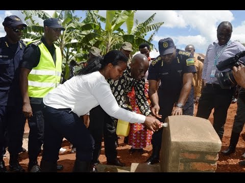Icyumweru cy'ibikorwa bya Polisi mu Karere ka Kirehe - YouTube