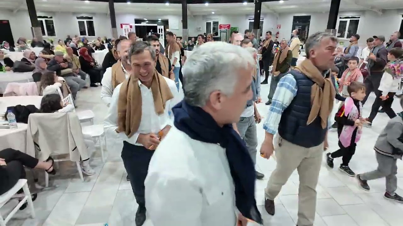 50 KİŞİ KAŞIKLA OYNARSA  GEDİZ PAZARI İSLAM OĞLU