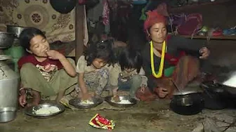 MAKAN BERSAMA KELUARGA