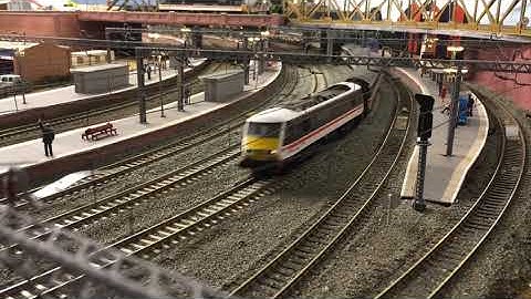 WCML Model Railway: Davidson Parkway: Brief Running Session (Class 47, 50, 85, 86, 87, 90, HST)