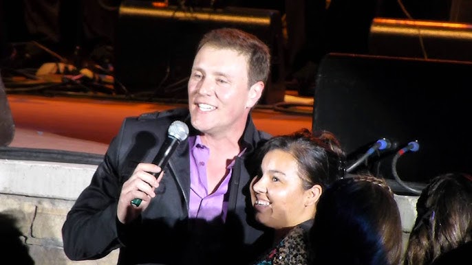 Lorenzo Antonio with the Fans!! Cruz De Madera 9-7-13 - YouTube