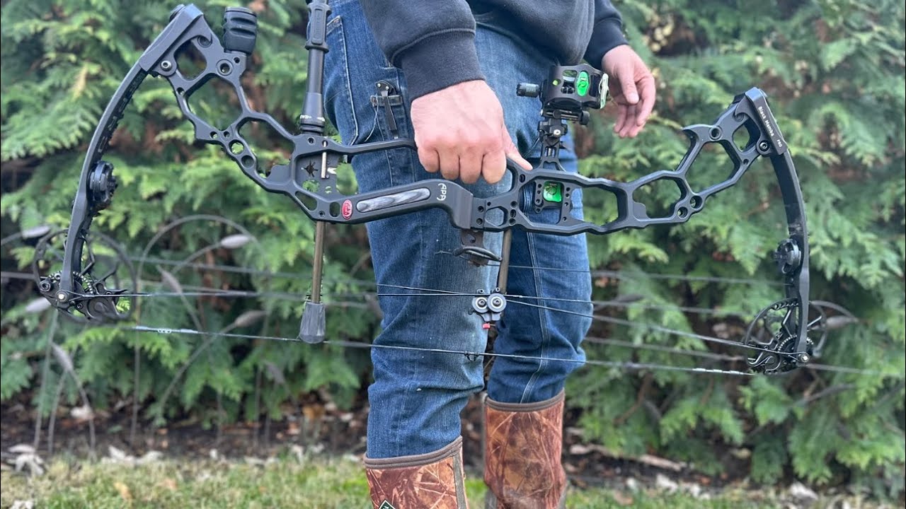 APA BlackMambaPro Review (Fastest Bow this Year) - YouTube