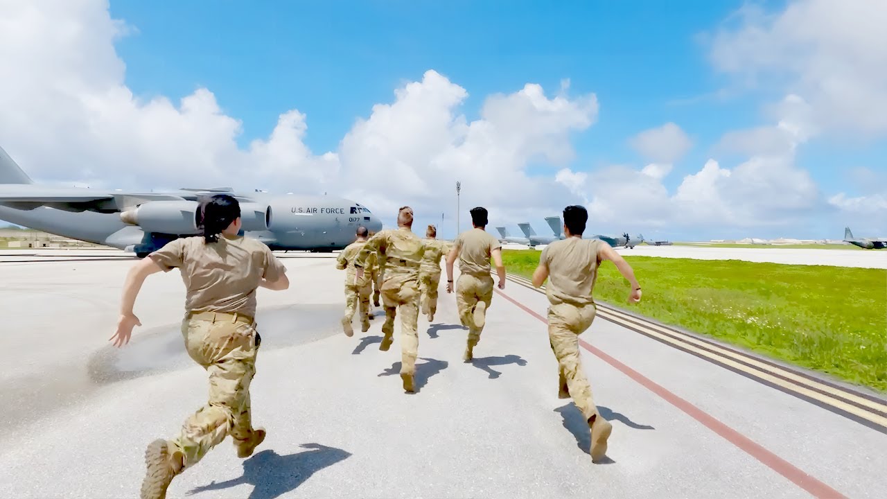 Venezuela Shocked! Female US Air Force C-17 Pilot Makes Emergency Takeoff at Full Speed