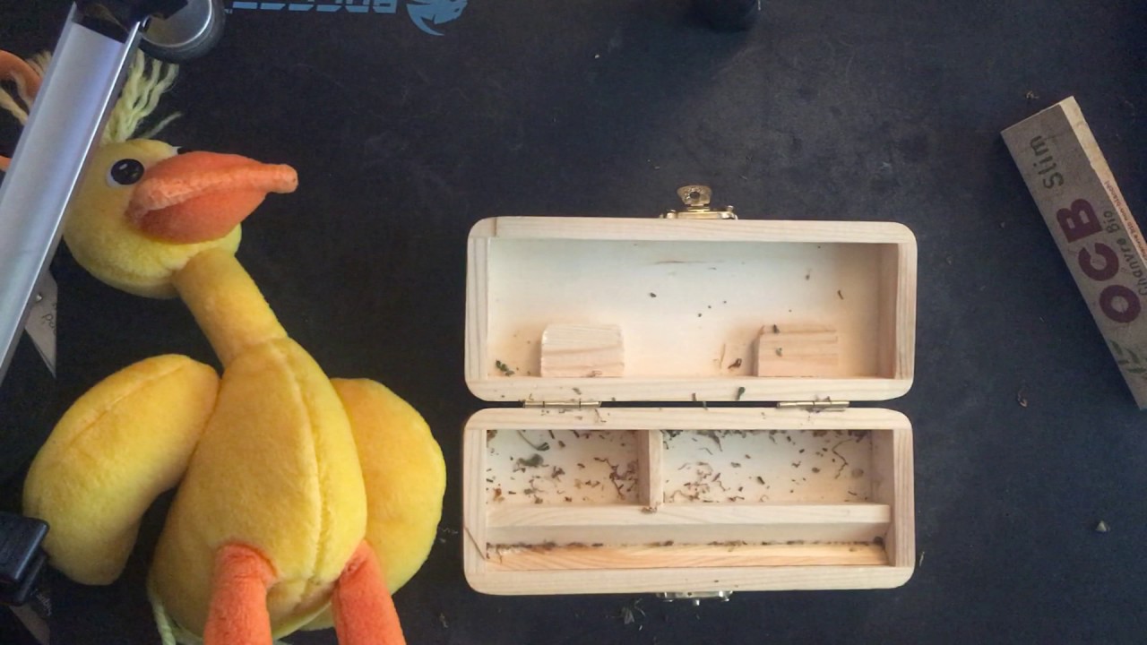 TUTO ROULER UN JOINT - Tutoriel rouler un joint basique