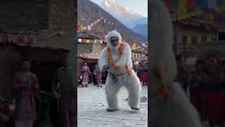 Yeti dancing #funny #comedy #viral #ytshorts #trending