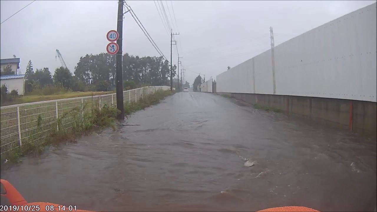 豪雨から一夜明けた鹿島川近辺 左利きの雑記 豪雨から一夜明けた鹿島川近辺 左利きの雑記