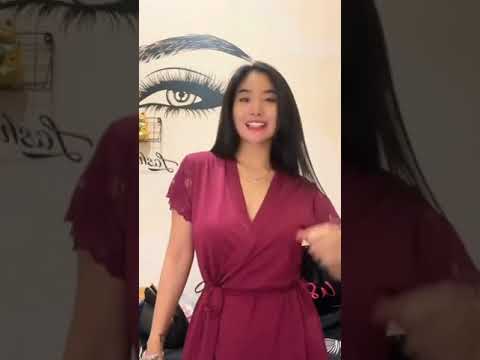 Riska Fitri yang lagi #viral lagi mencari jodoh di Tiktok . #lucubanget #trending #fyp