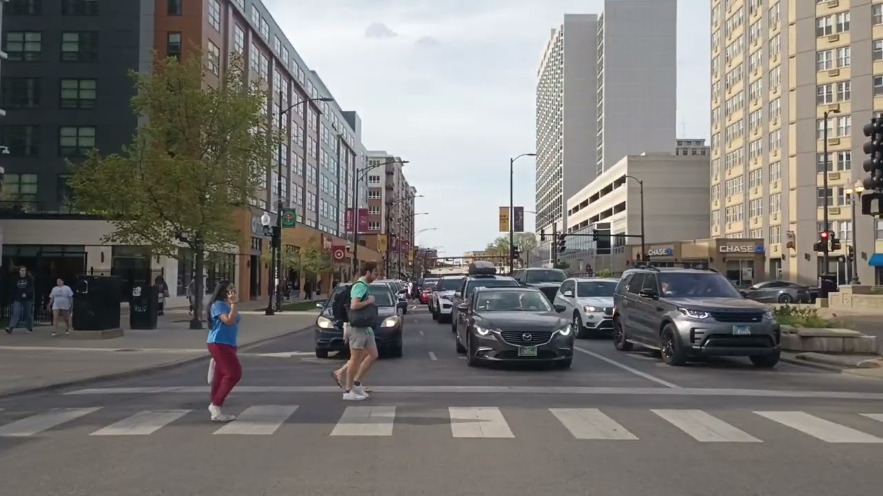 Devon Market to Sheridan Road & Pratt Blvd in Rogers Park 5/5/2023