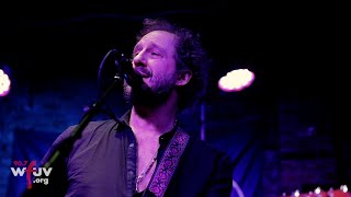 Phosphorescent - "The World Is Ending" (Live at The Bitter End)