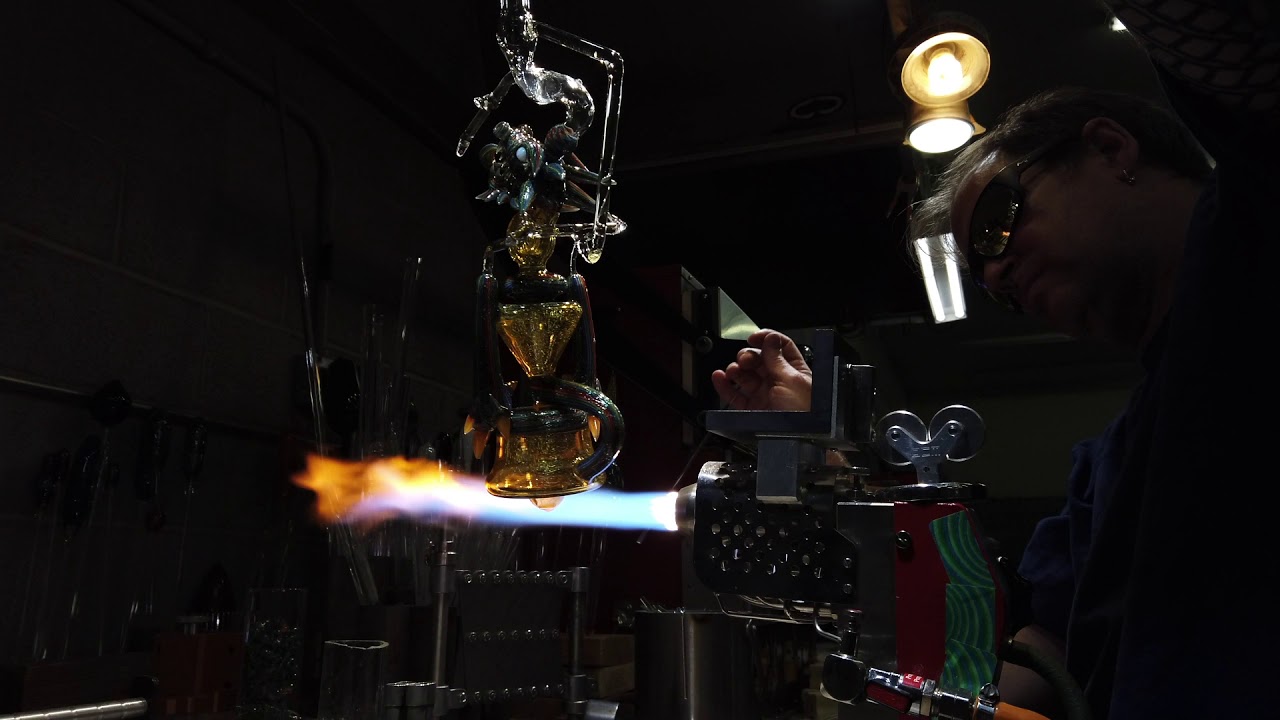 DARBY HOLM  X MIKE LUNA