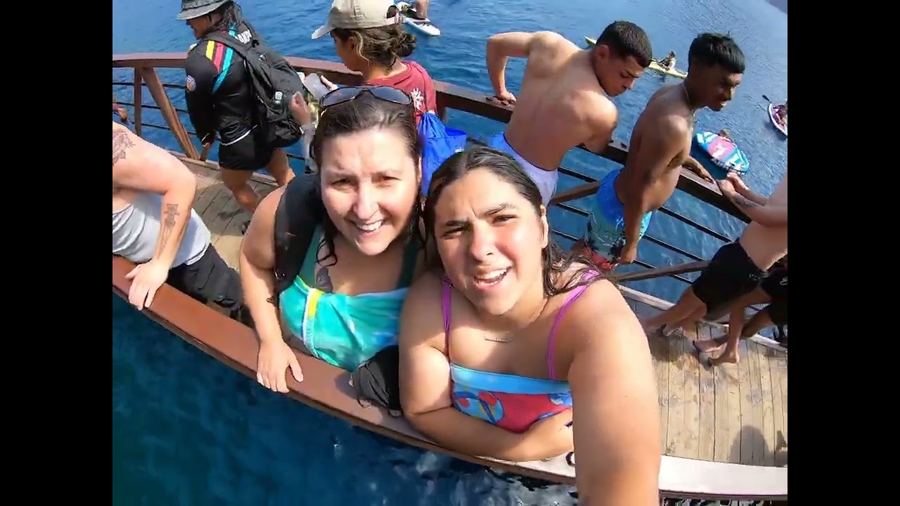cliff jumping at devils punch bowl on lake crescent, WA