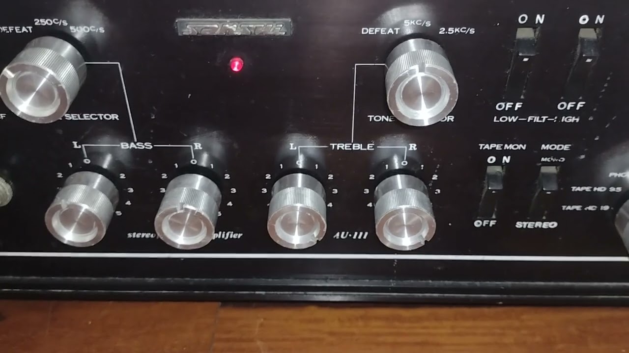 Sansui AU 111 - YouTube