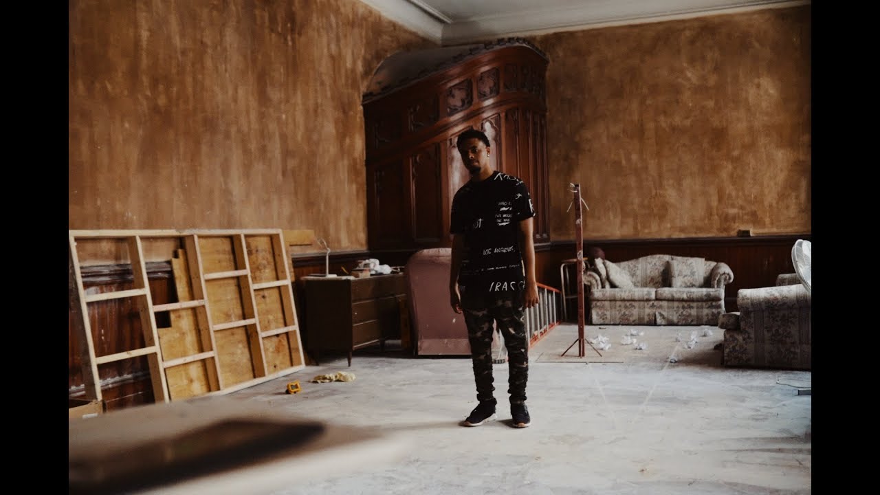 Jaylon Ashaun - Dangerous (Official Visual)