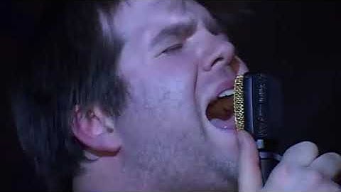 LCD Soundsystem - Losing My Edge (Live at Trash, London - 25/11/02)