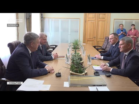 На Брянщине с рабочим визитом побывал директор "Россети Центр" Игорь Маковский