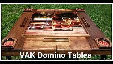Foldable domino table