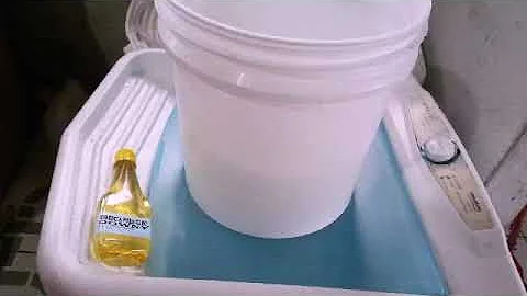 Como é feito o amaciante de roupa?