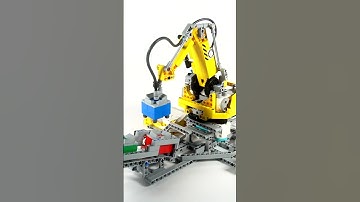 LEGO robot arm sorts and palletizes self-stacking boxes #satisfying