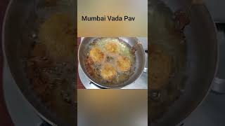 Mumbai Vada Pavshortsfeed shorts MumbaiFastFoodMaharashtrian recipes food cooking