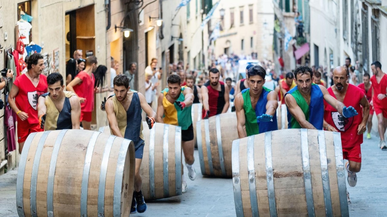 Italy’s Wildest Wine Festival 🇮🇹 Montepulciano Barrel Race Experience
