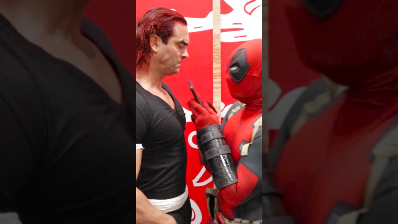 Deadpool bumps into Yujiro 💪 w/@theloganchitwood #deadpool #yujirohanma #cosplay