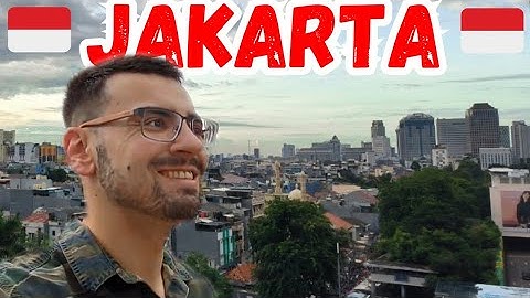 My FIRST IMPRESSIONS of JAKARTA | I did not expect THIS in Indonesia 🇮🇩
