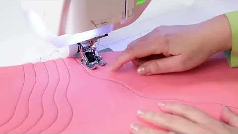 Pat Sloan's Teach Me to Machine Quilt: Walking-Foo...