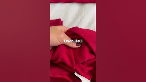 Trying on a set from Fabletics ✨ #fabletics #tryon #workoutclothes #gymset #shorts