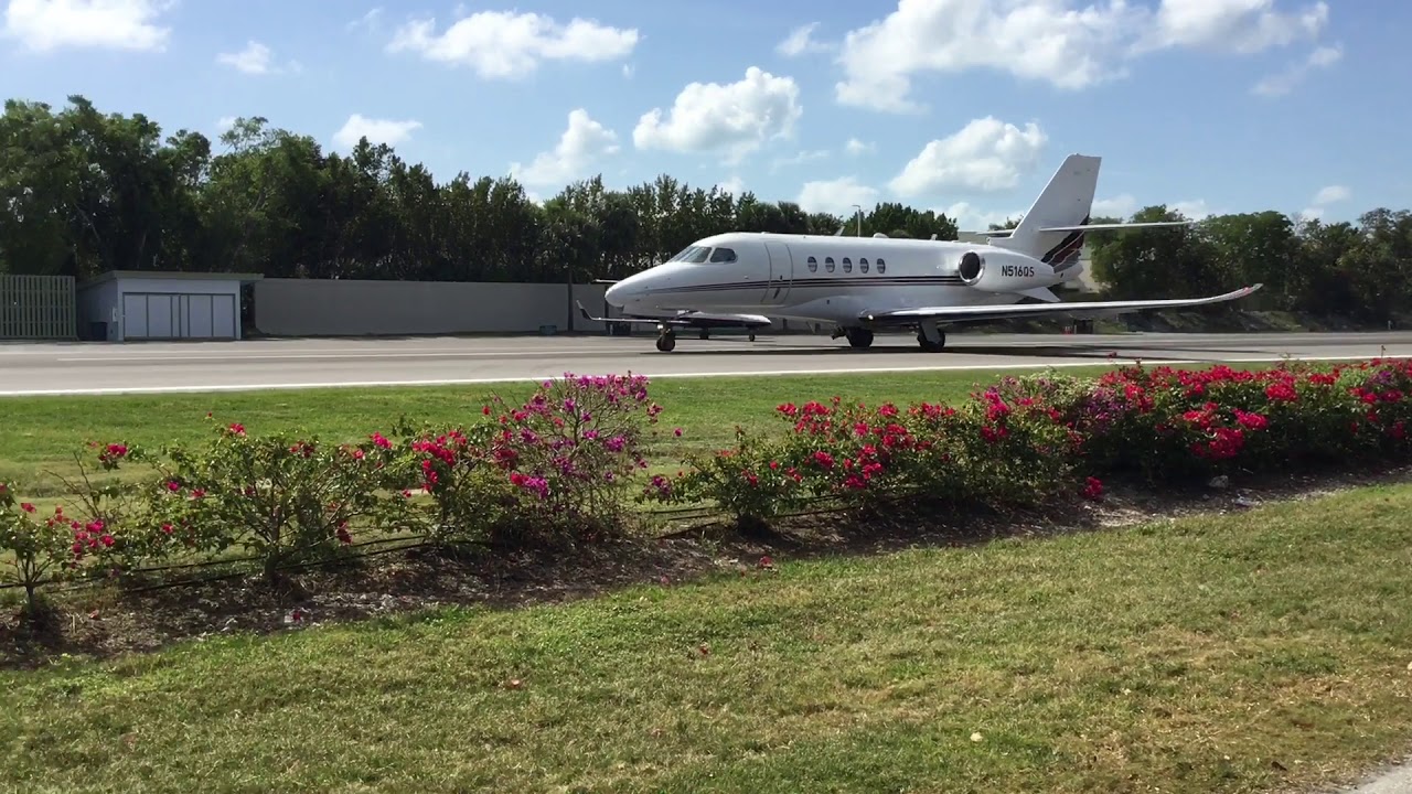 Planespotting@Ocean Reef Club Airport