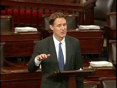 Senator Bayh takes to the Senate floor to discuss an amendment he introduced along with Senator Ron Wyden of Oregon and Senator Susan Collins of Maine