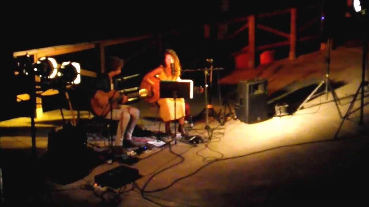 PRAIA FLUVIAL DE SAN CLODIO CONCERTO DE TANIA PEREIRA E LUKE BOWMAN