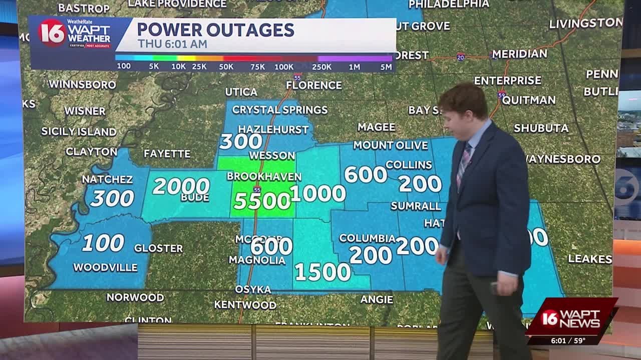 Thousands without power after Mississippi storms - YouTube