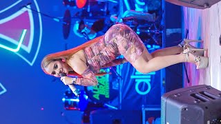 BIKIN MATA ADEM NGELIHATNYA SINTYA RISKIE COVER RUNTAH