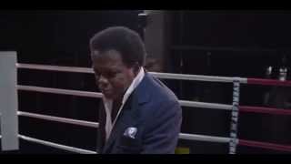 Video thumbnail of "Lee Fields - Just Can't Win"