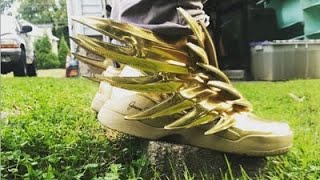 Peluches y alas, el estilo de Jeremy Scott con Adidas - YouTube