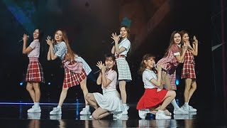 Cherry Bullet 체리블렛 performs 